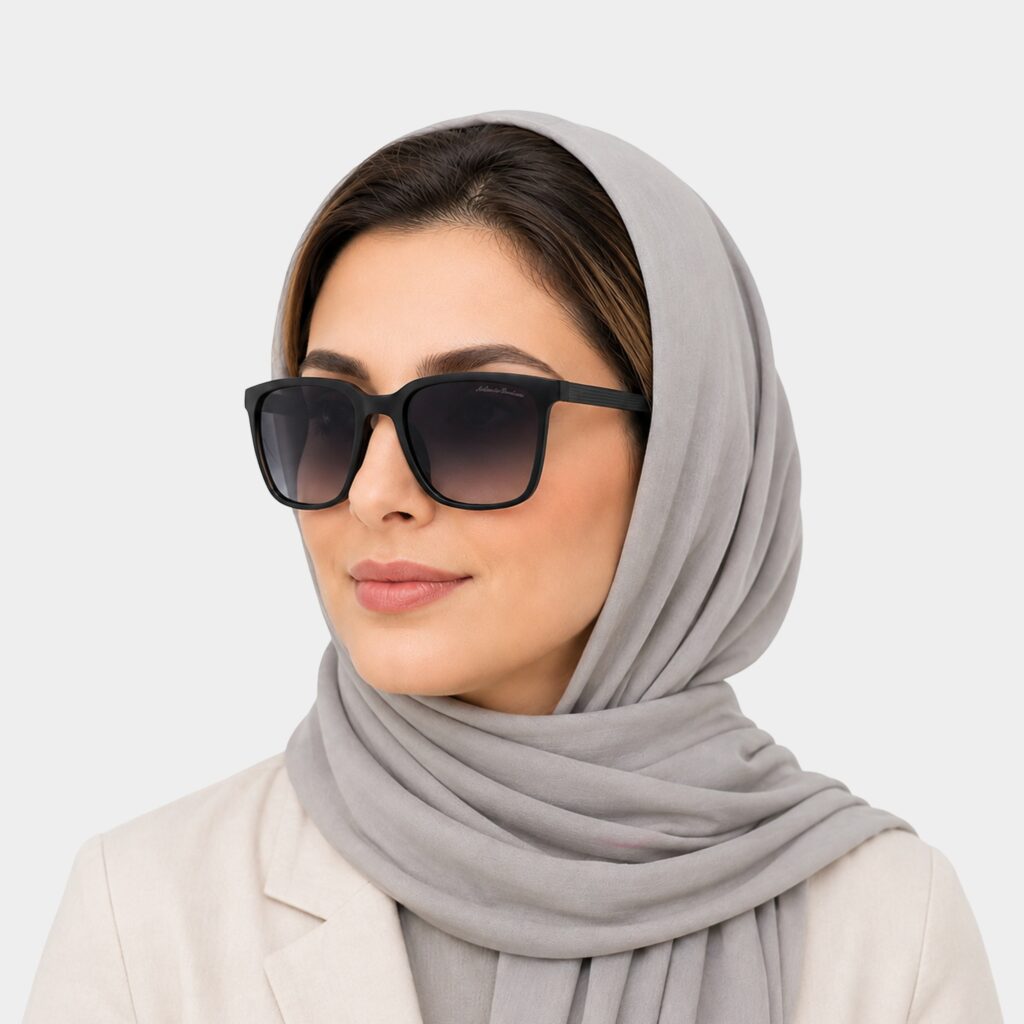 عینک آفتابی یونیسکس مربعی پلاریزه آنتونیو باندراس مدل 5008C2